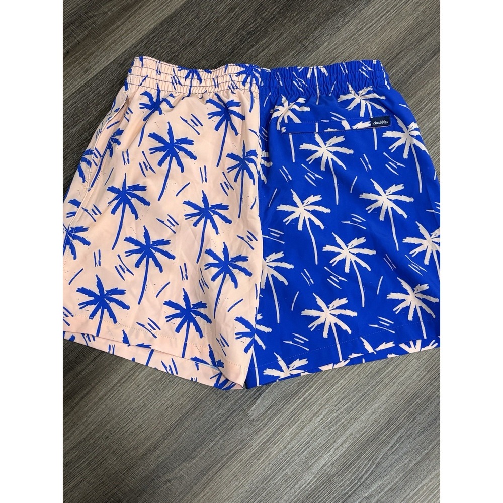 Chubbies Men's Swim Trunks Size Medium 5.5" Inseam Multi Color Mesh Shorts - Picture 6 of 7